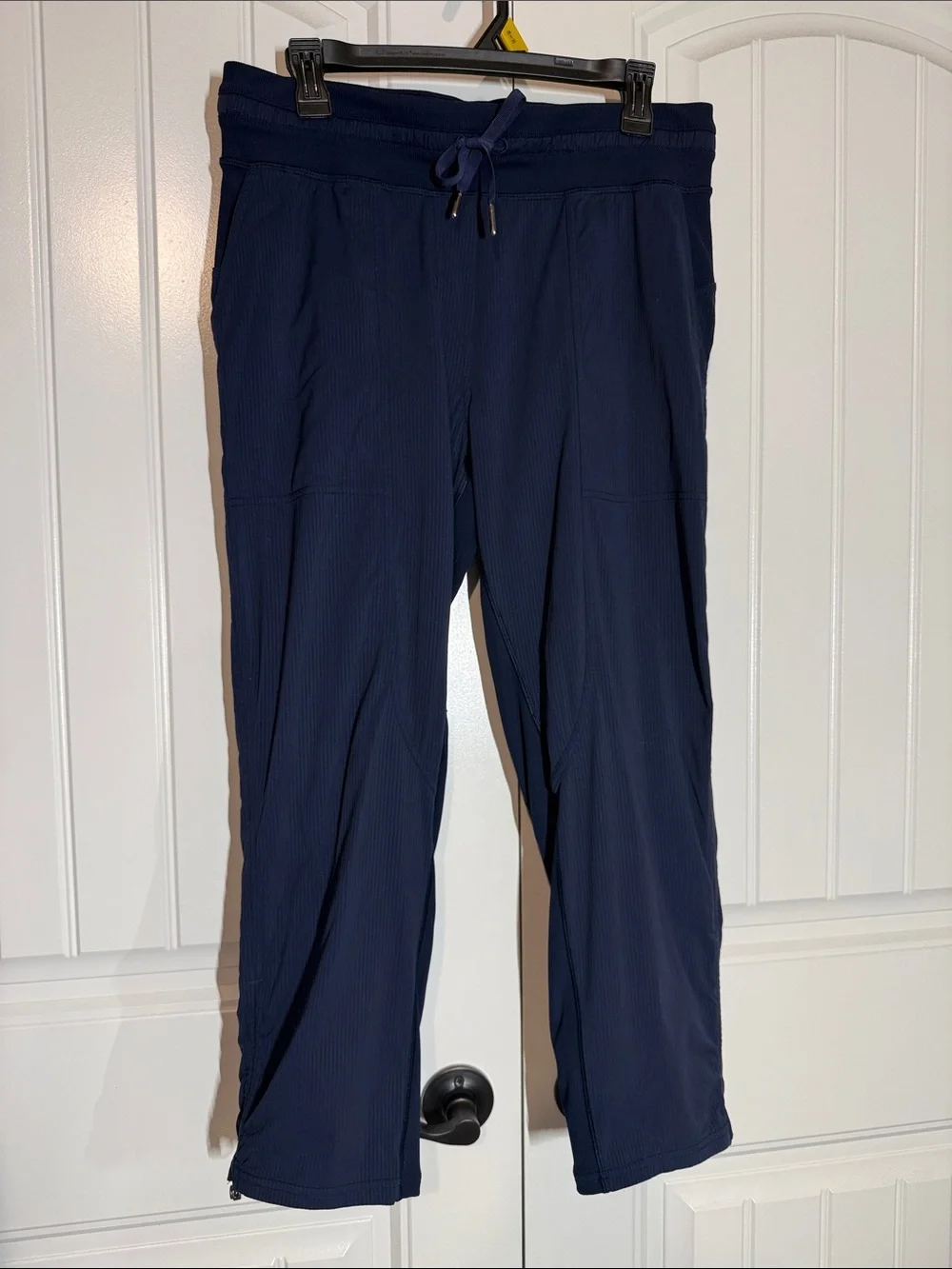 lululemon True Navy Size 8 Pants